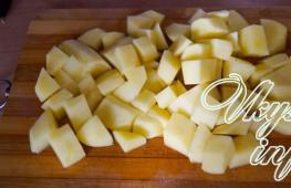 איך לתבשיל בצורה טעימה תפוחי אדמה עם פטריות ארומטיות תפוחי אדמה מבושלים עם פטריות בסיר קלאסי